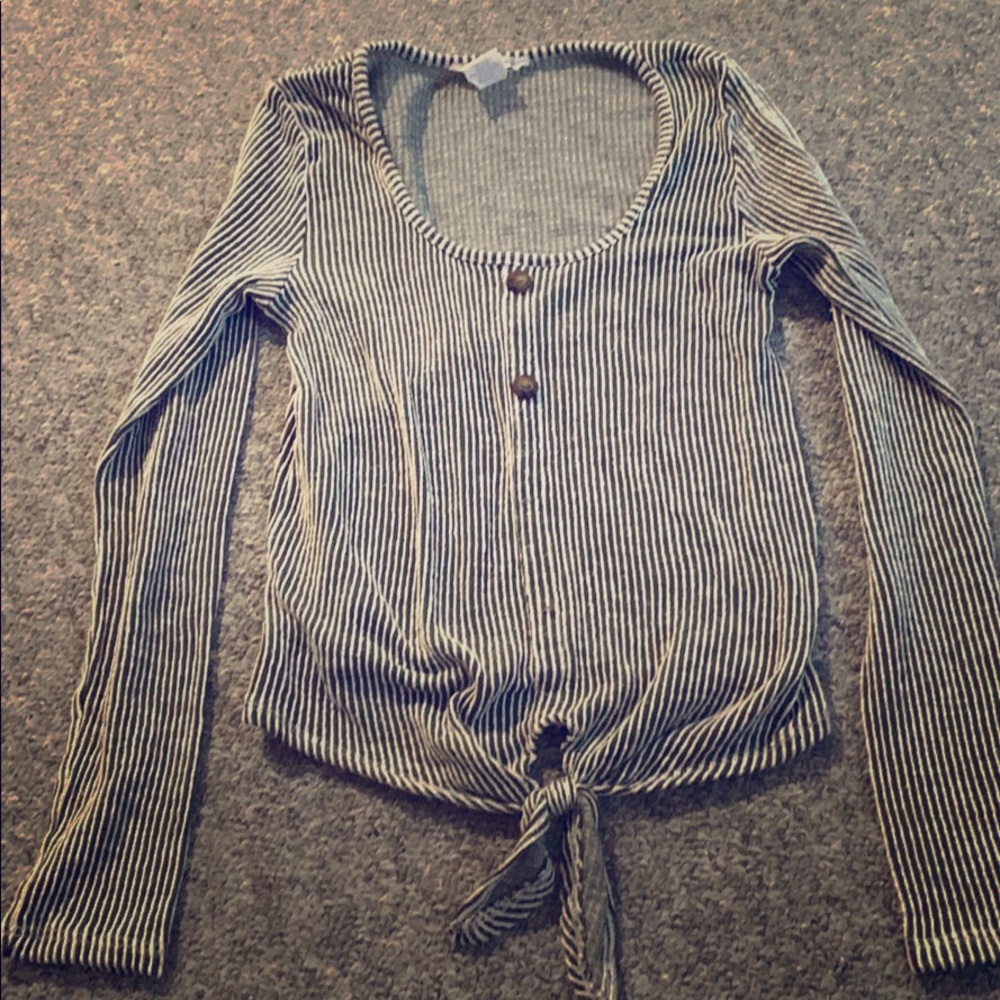 Long sleeve top